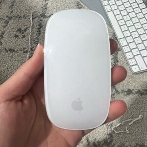 Brand new wireless Mac Magic Mouse 2